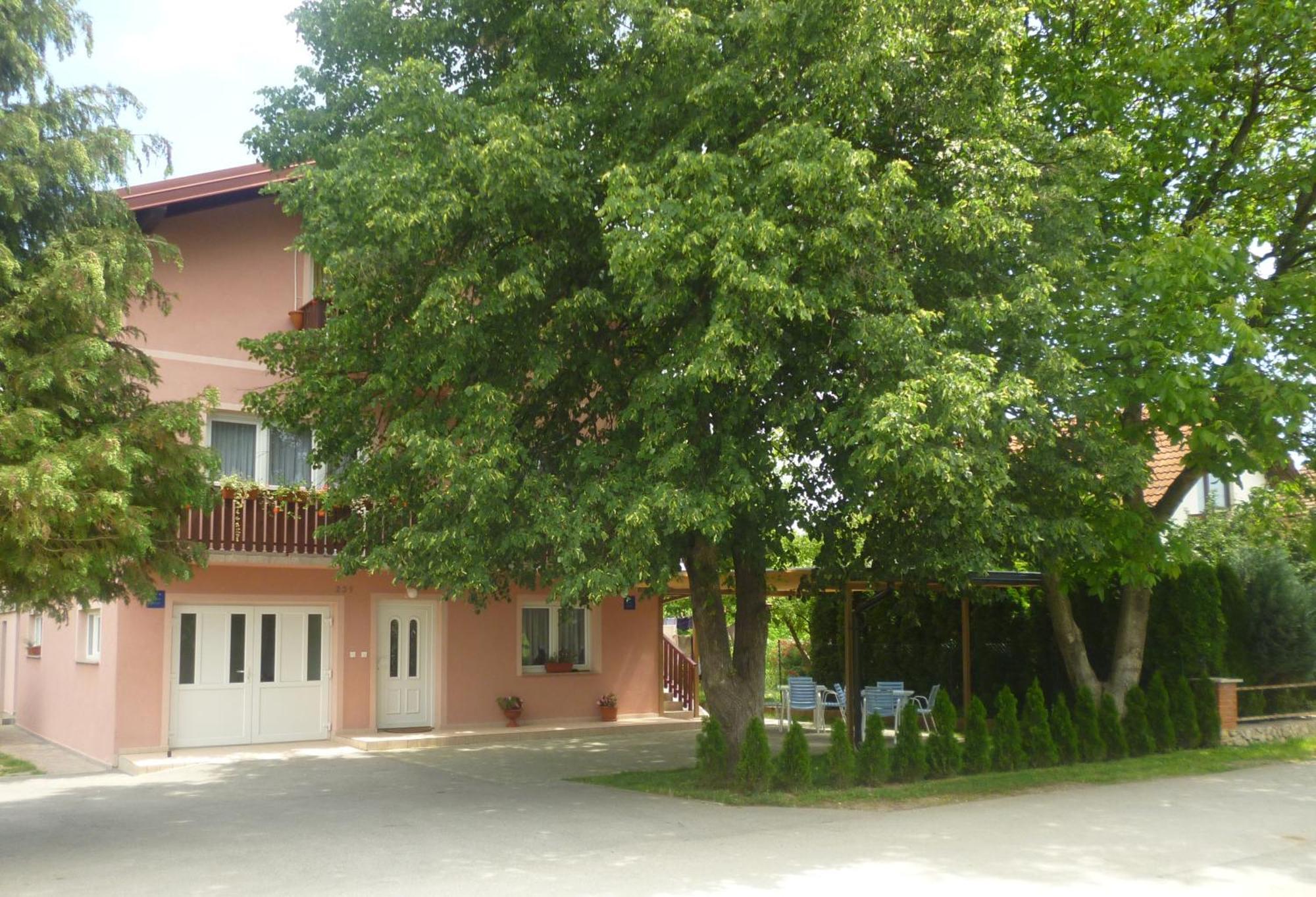 מלון גרבובץ House Vukovic מראה חיצוני תמונה
